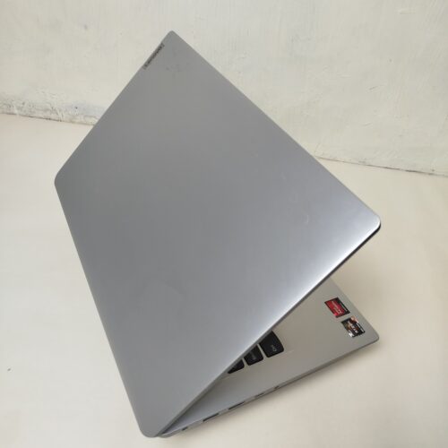 Lenovo Ideapad Slim 1 AMD Ryzen 3 5300au