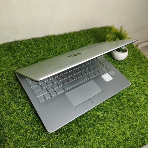Hp 14s i5 gen 10 Ram 8 SSD 256GB