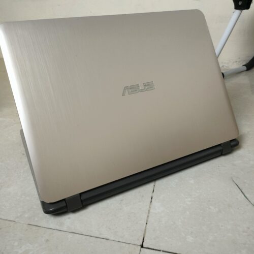 Asus X407UAR Intel core i3 7020U RAM 8GB SSD256