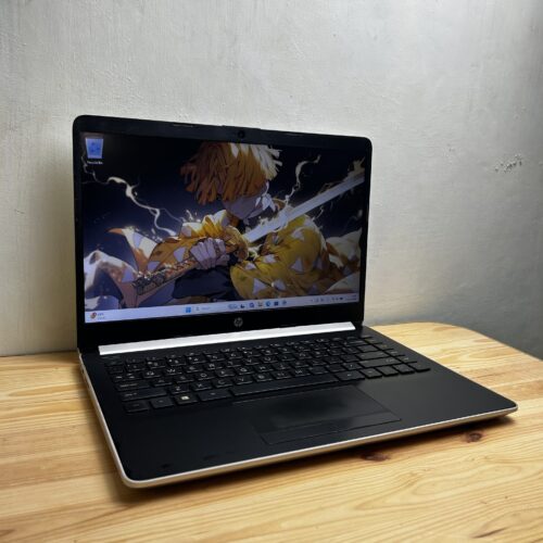 Hp 14s cf0045TX (2024) intel core i5 8250U Ram 8/256 SSD Radeon 530 series