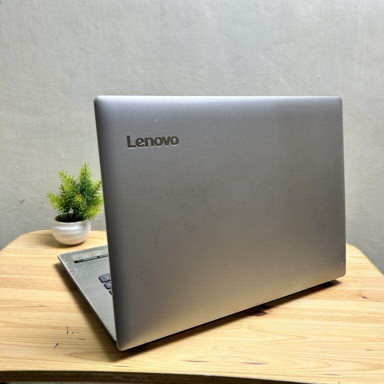 Lenovo Ideapad 330 AMD A9 9425 8/256GB SSD