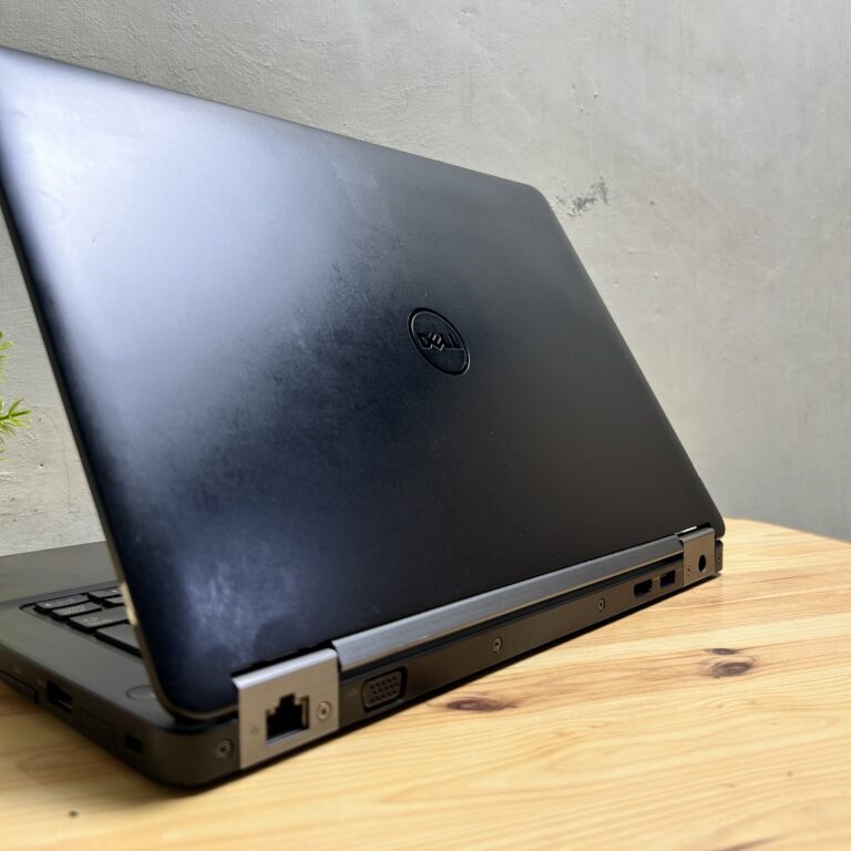 Dell Latitude E5270 Intel Core i5 6200U 8/256GB SSD