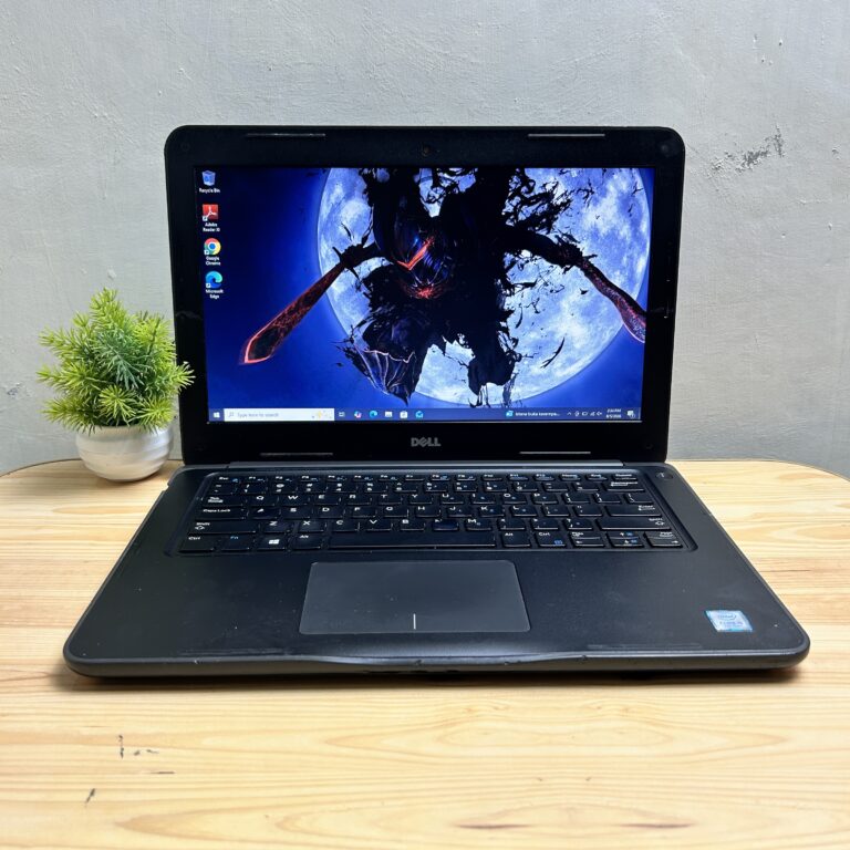 Dell latitude 3380 Intel Core i5 7200U 8/256GB SSD