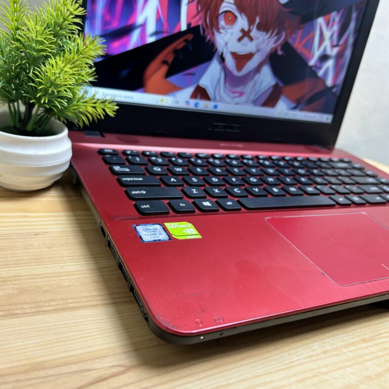 Asus X441UV Intel Core i3 6006U NVIDIA GeForce 920MX 8/256GB SSD