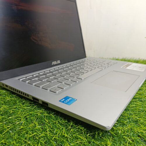 Lenovo V15-11L Intel Core I5-1035G1 Ram 4/256 SSD
