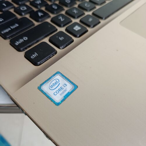 Asus X441UA i3 6006U RAM 8/256 SSD