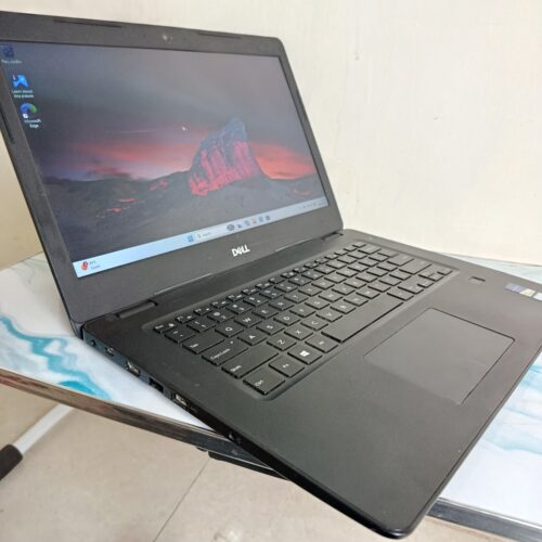 Dell Latitude 3490 i5 8250U Radeon 530 RAM 16/512 SSD