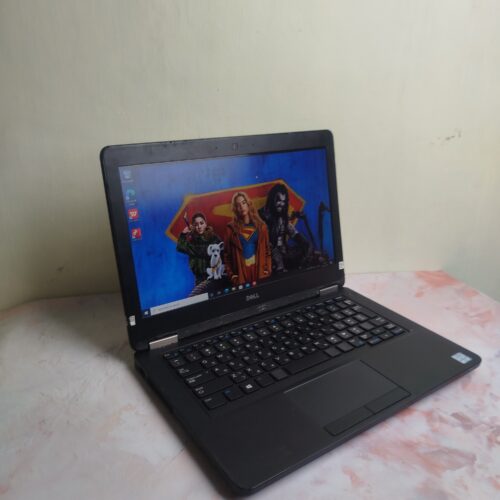 Dell Latitude E5270 Intel core i5 6200U RAM 8 SSD 256