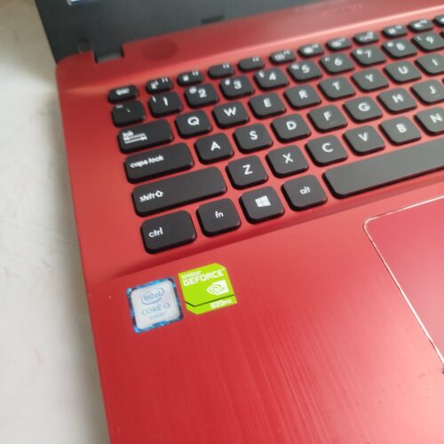 AsusX441UV Intel Core i3 6006U Nvidia Geforce 920MX RAM 8 SSD 256