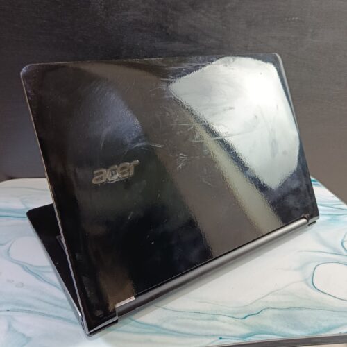 Acer One 14 Z476 Intel core i3 6006U RAM 8 SSD 512