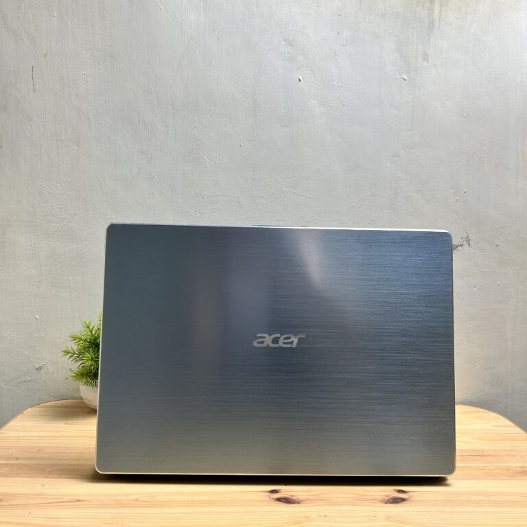 Acer Swift 3 AMD Ryzen 5 3500U 8/512GB SSD
