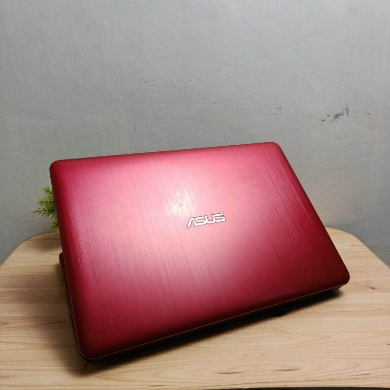 Asus X441BA AMD A4 9125 8/128GB SSD + 500GB HDD